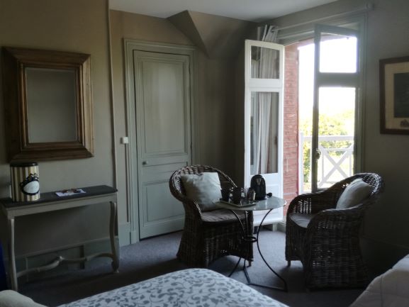 interno-la-villa-des-rosiers