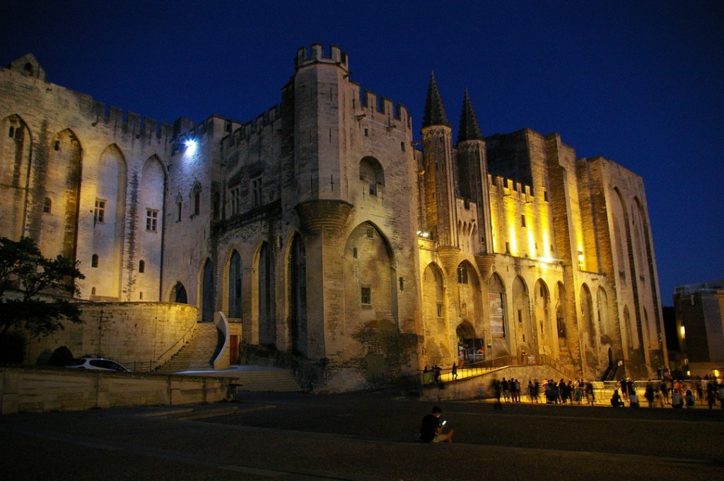 Palazzo dei Papi - Avignone notturna