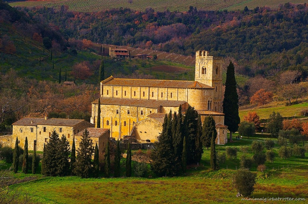 Sant'Antimo chiesa abbaziale 