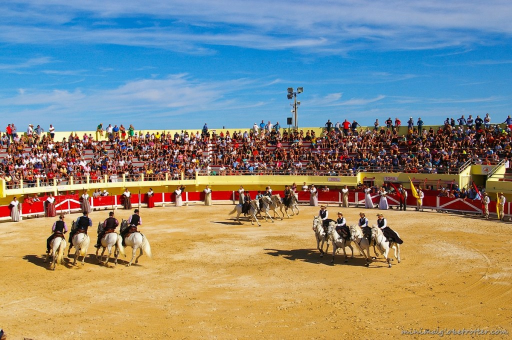 Arena di Saintes Marie de la Mer coreografia a cavallo