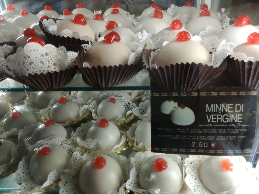 Minne di vergine, tipici dolci siciliani